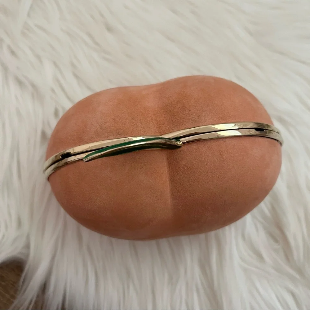 Charlotte Olympia Peach Bag 🍑 - Picture 8 of 16